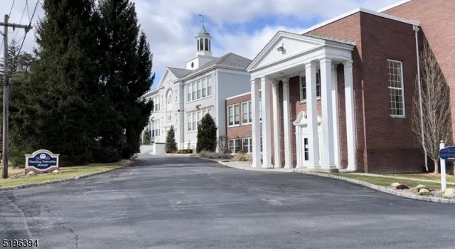 $2,000,000 | 31 Sand Spring Lane, Morristown, NJ 07960