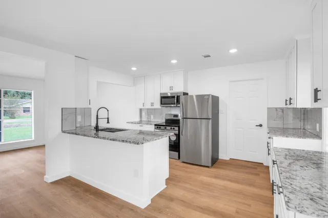 $258,000 | 290 East Smith Street, Sour Lake, TX 77659