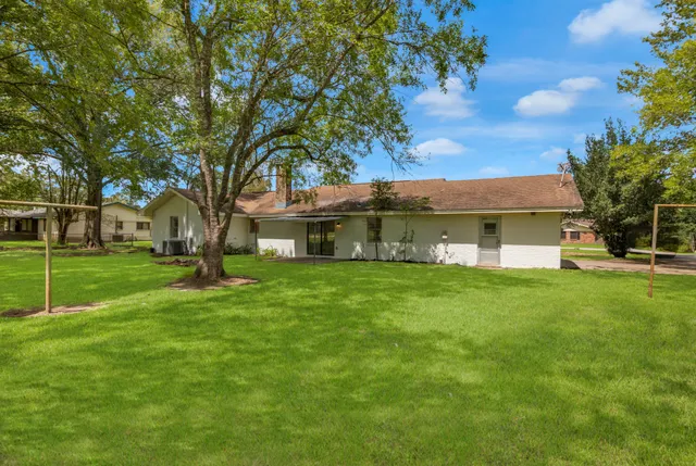 $258,000 | 290 East Smith Street, Sour Lake, TX 77659