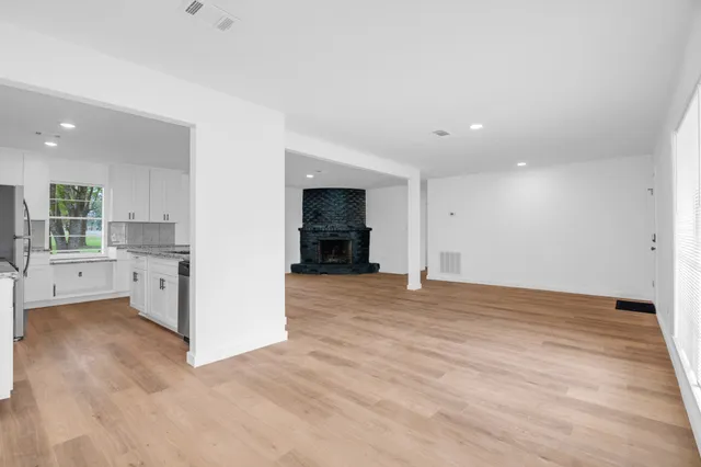 $258,000 | 290 East Smith Street, Sour Lake, TX 77659