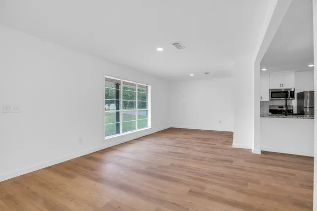 $258,000 | 290 East Smith Street, Sour Lake, TX 77659