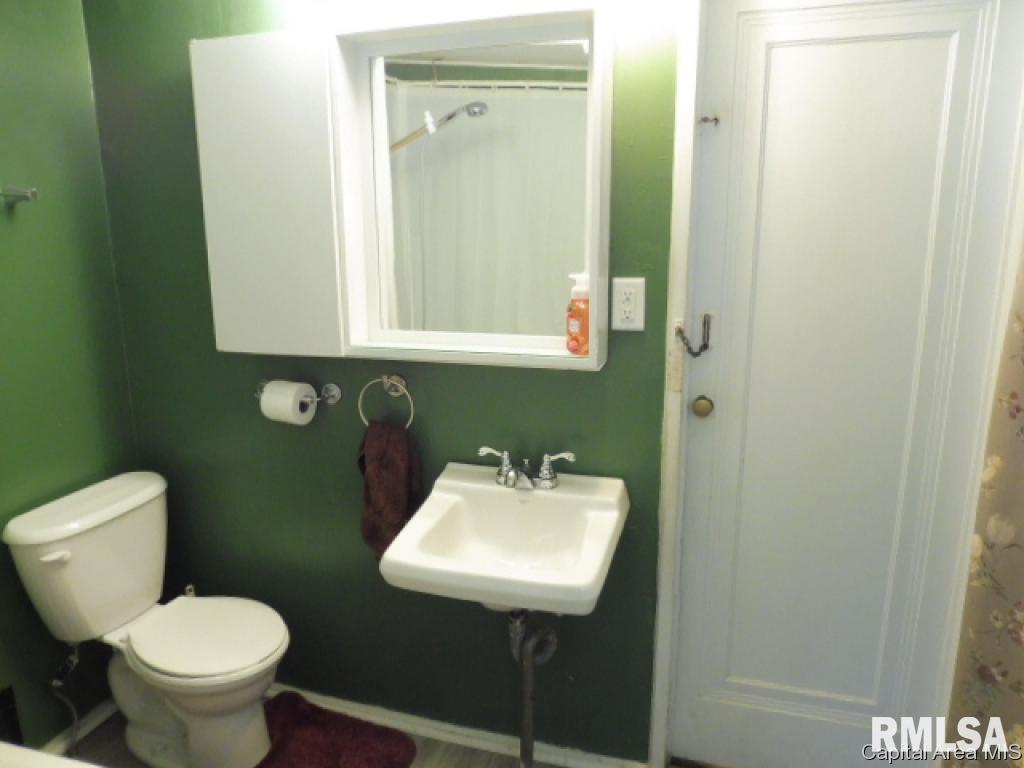 2851 South 14th Street Springfield, IL 62703 - Photo 8 of 13