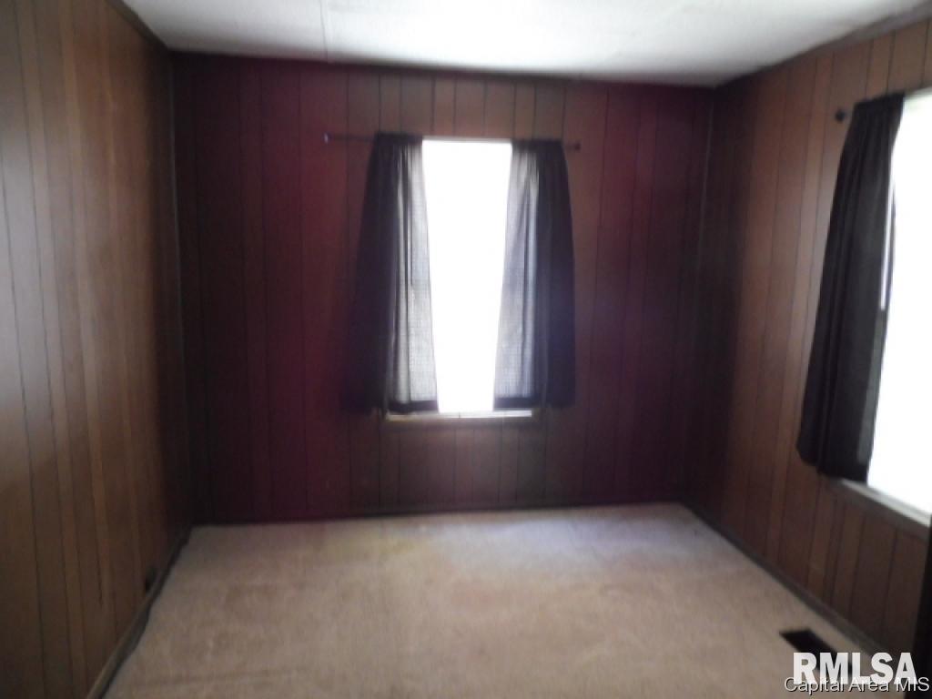 2851 South 14th Street Springfield, IL 62703 - Photo 10 of 13