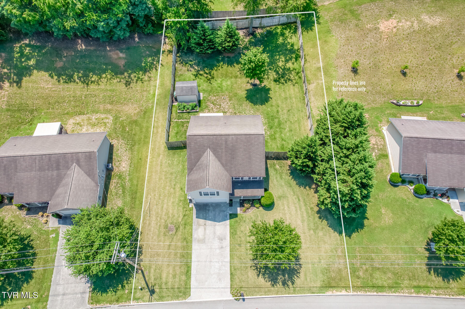 394 Kings Road Piney Flats, TN 37686 - Photo 3 of 51 394 Kings Rd