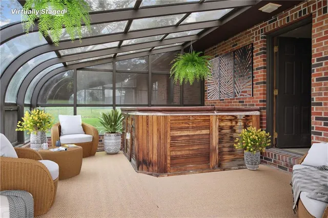 $825,000 | 4225 Scott Road, Kansas City, MO 64137