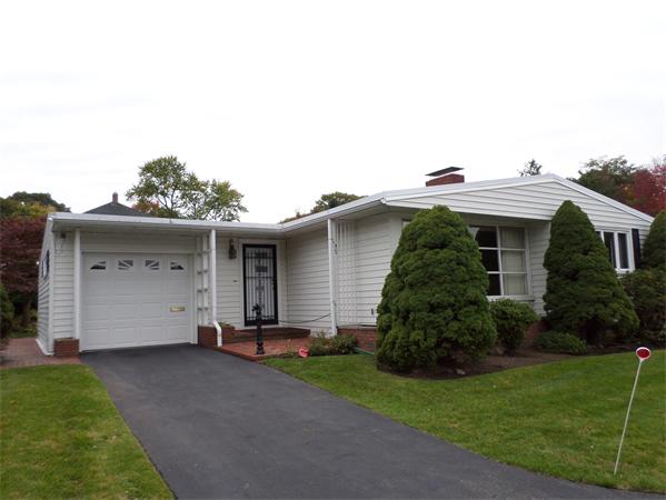 32 Cedardale Road Lynn, MA 01904 - Photo 1 of 25 Gallery Image 1