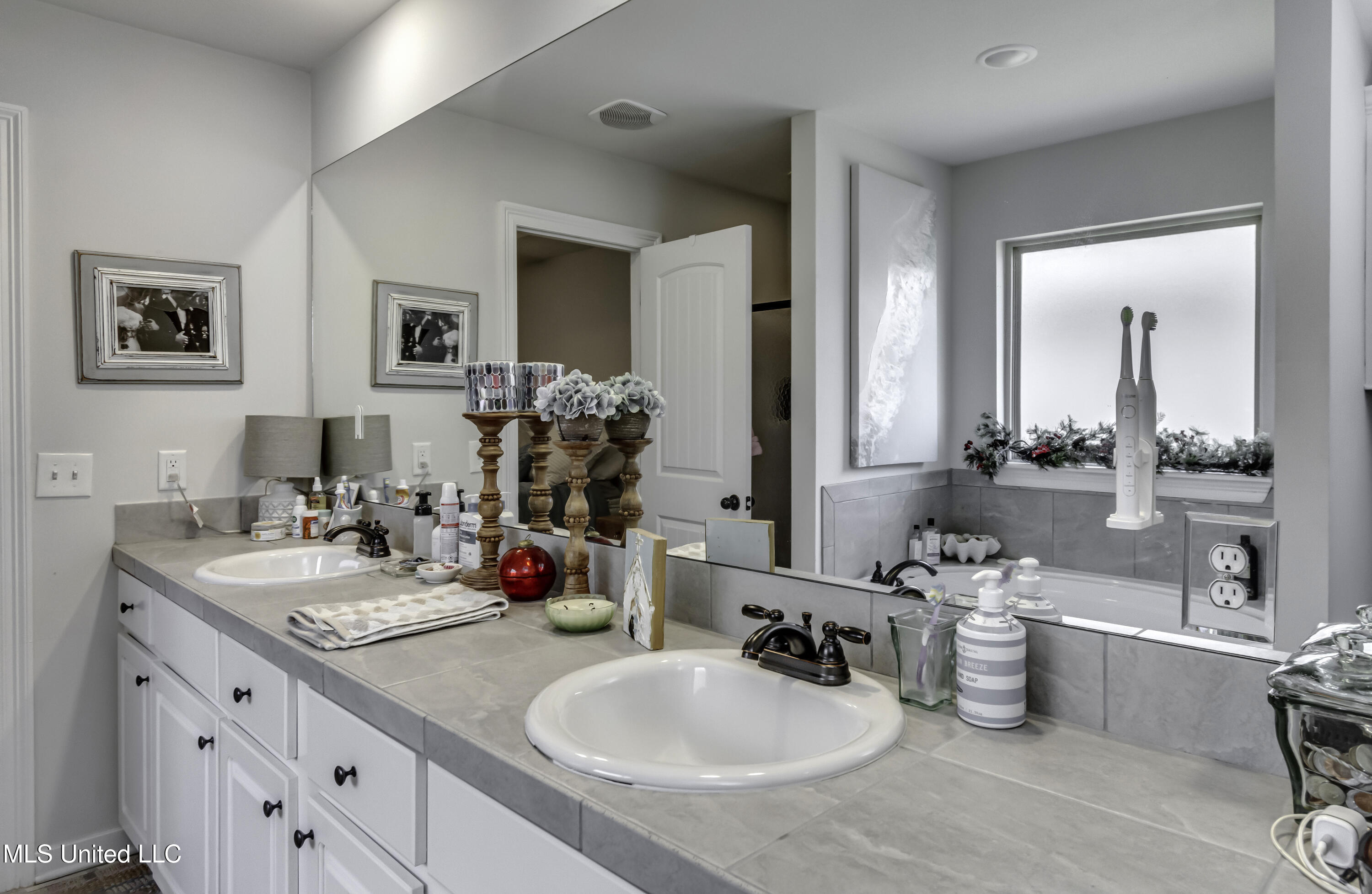 919 Filmore Dr. Brandon, MS 39042 - Photo 27 of 43 919 Filmore Dr--54