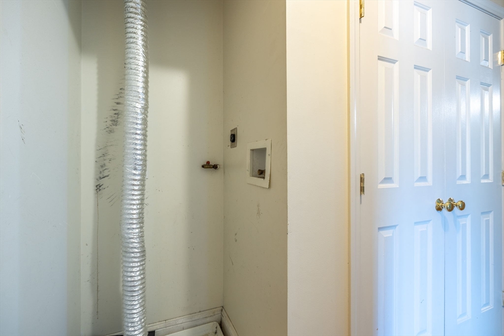 1556 North Main Street, Unit 10 Fall River, MA 02720 - Photo 19 of 30 a bathroom with a shower