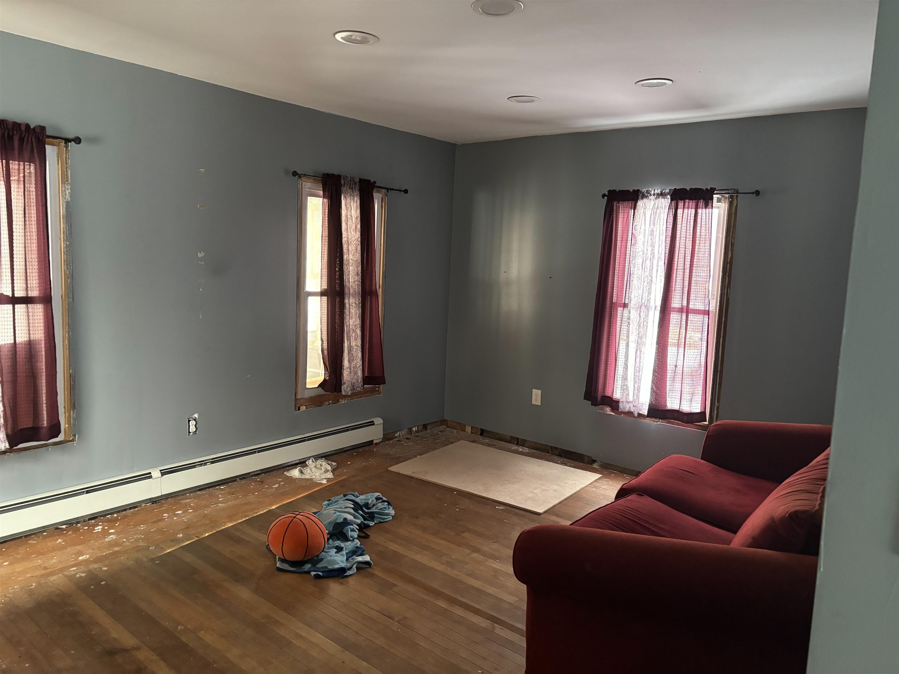 11 Fairview Avenue West Rutland, VT 05777 - Photo 6 of 16