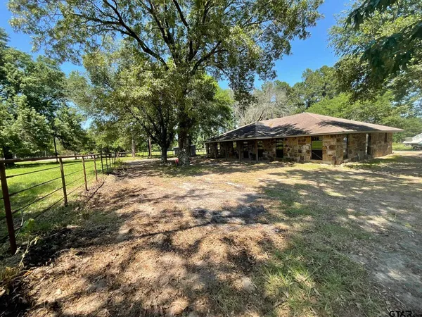 $335,000 | 14970 Farm To Market Road 2015, Tyler, TX 75706