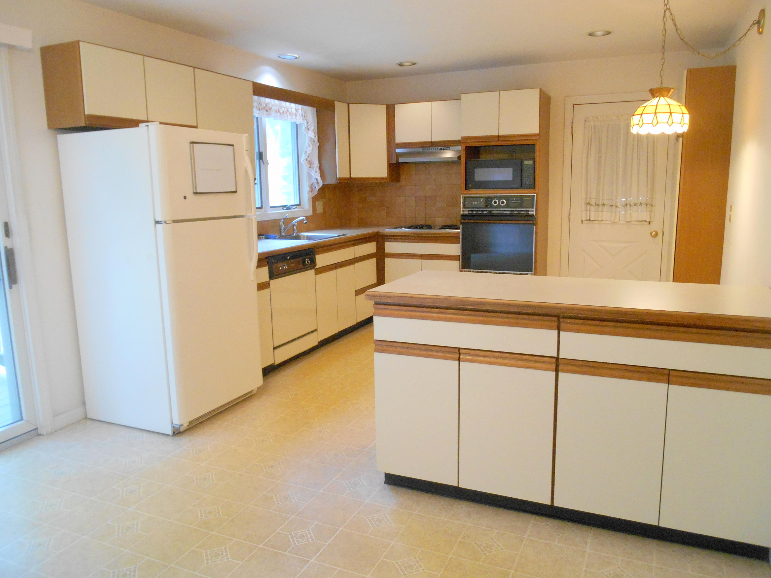 32 Merideth Way Centerville, MA 02632 - Photo 8 of 19 DSCN0033