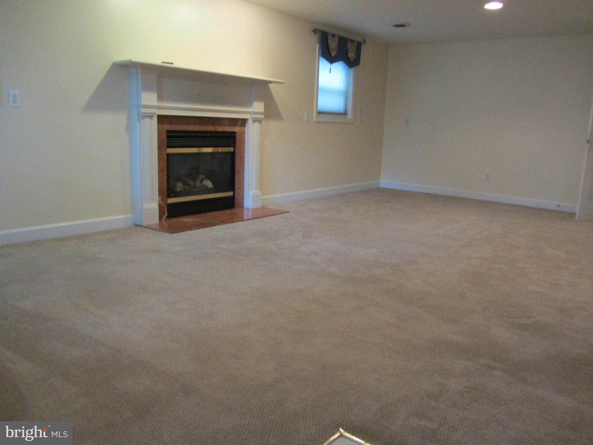 214 Burning Tree Road Lutherville-Timonium, MD 21093 - Photo 11 of 30 Family Room