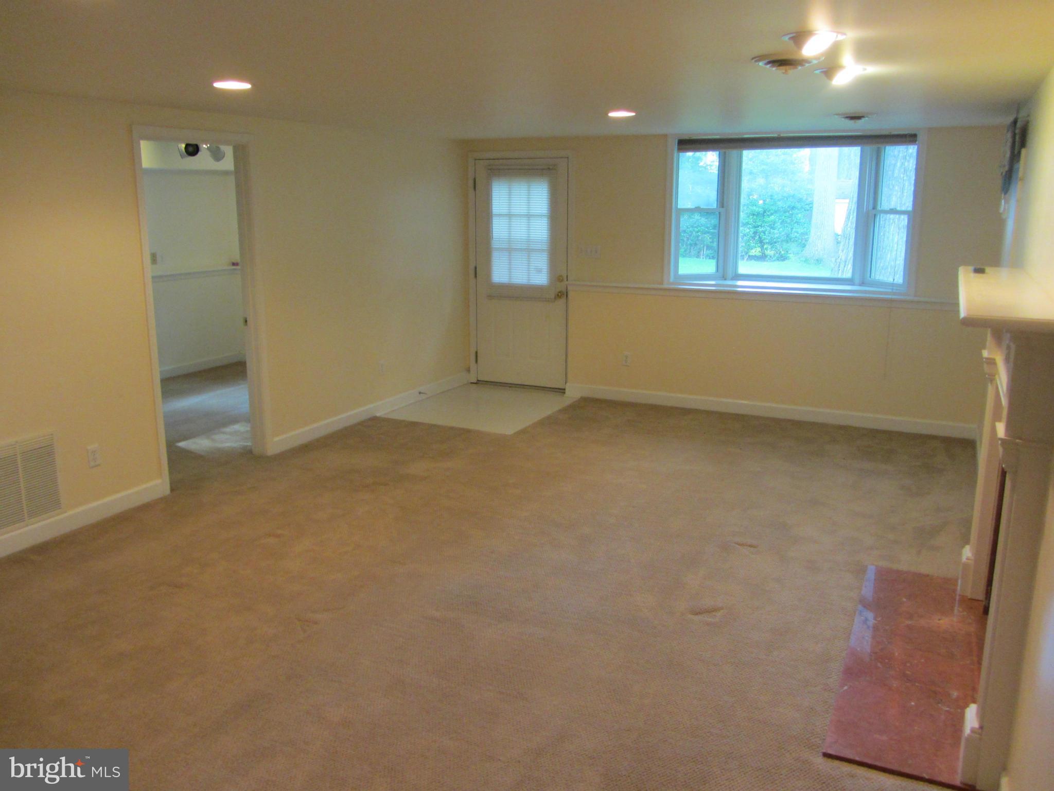 214 Burning Tree Road Lutherville-Timonium, MD 21093 - Photo 12 of 30 Family Room