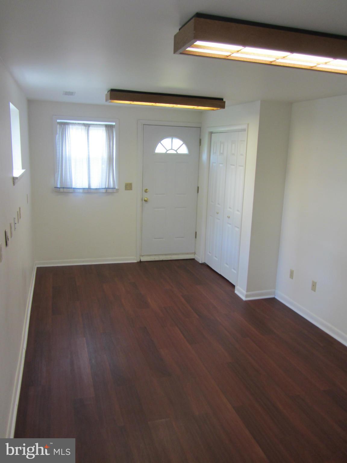 214 Burning Tree Road Lutherville-Timonium, MD 21093 - Photo 14 of 30 Interior (General)