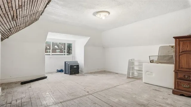 a view of a storage & utility room
