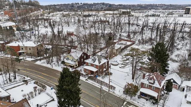 $99,900 | 8926 Frankstown Road, Pittsburgh, PA 15235