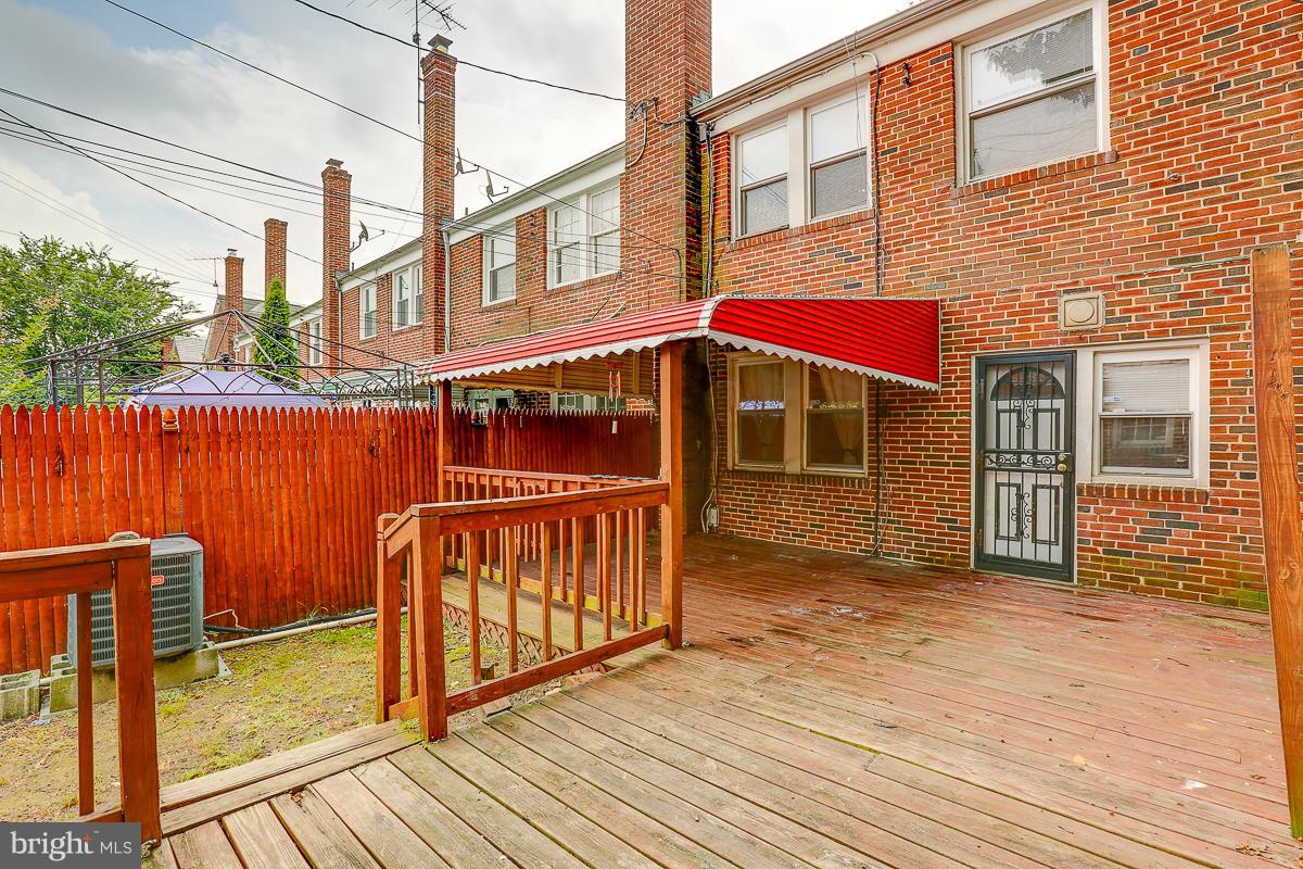 1524 Northgate Road Baltimore, MD 21218 - Photo 20 of 22 Backyard deck.