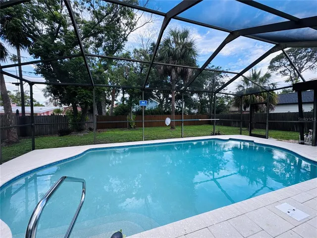 $4,500 | 1762 Bayshore Boulevard, Dunedin, FL 34698