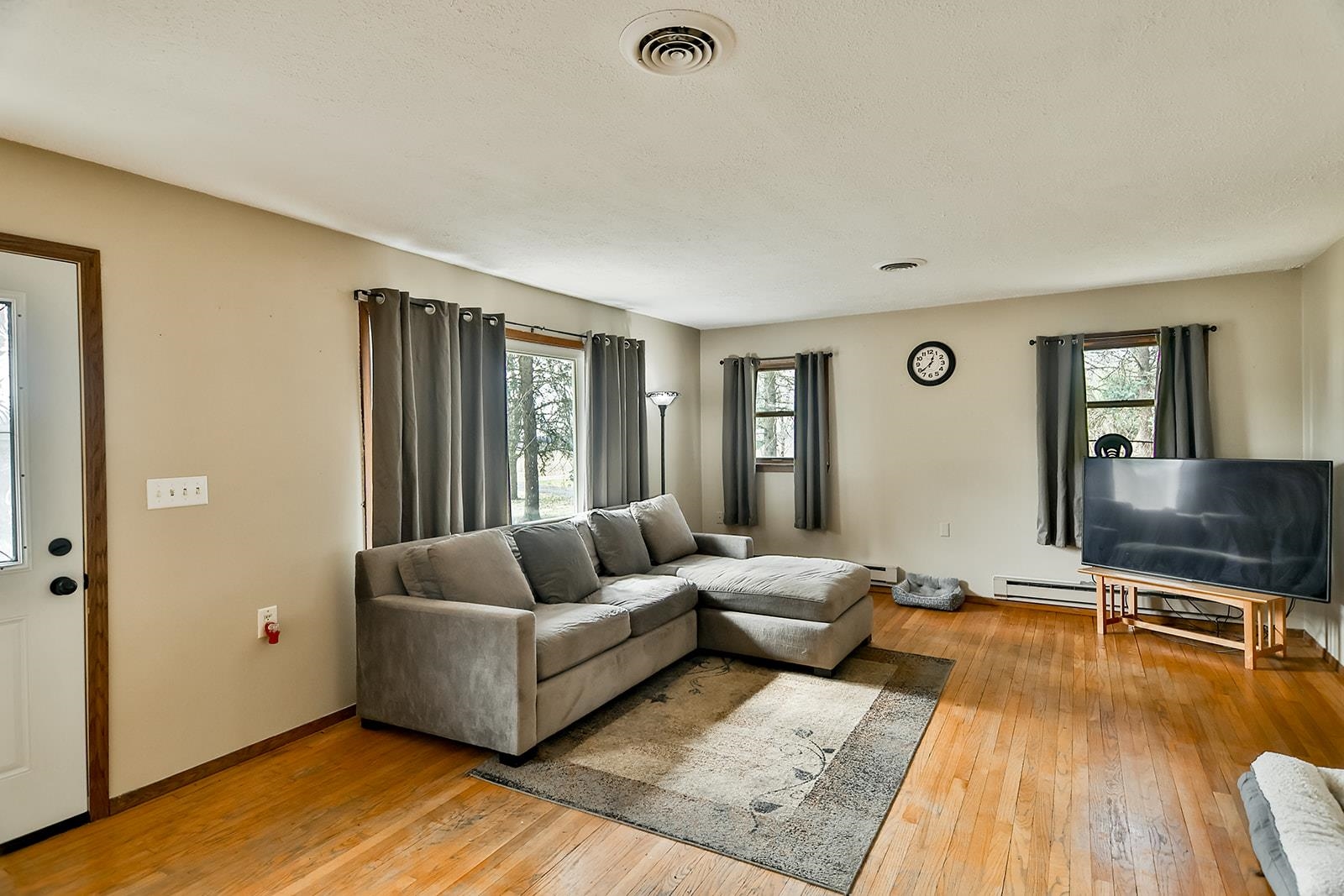 16616 East Crill Road Monroe Center, IL 61052 - Photo 5 of 32 Gallery Image 5