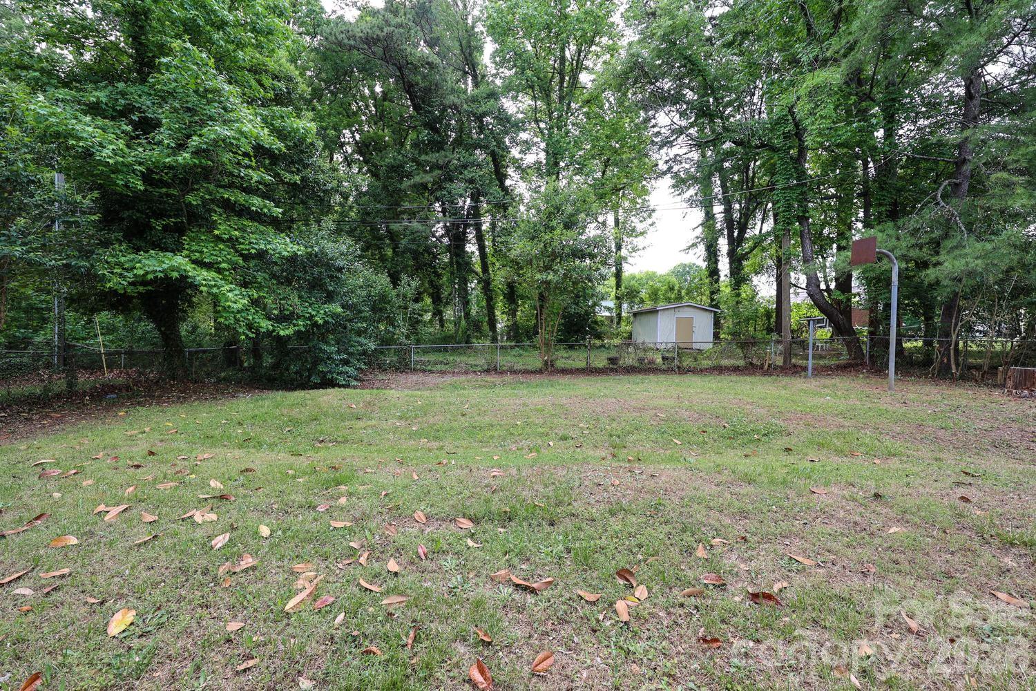5001 Springview Road Charlotte, NC 28213 - Photo 27 of 30