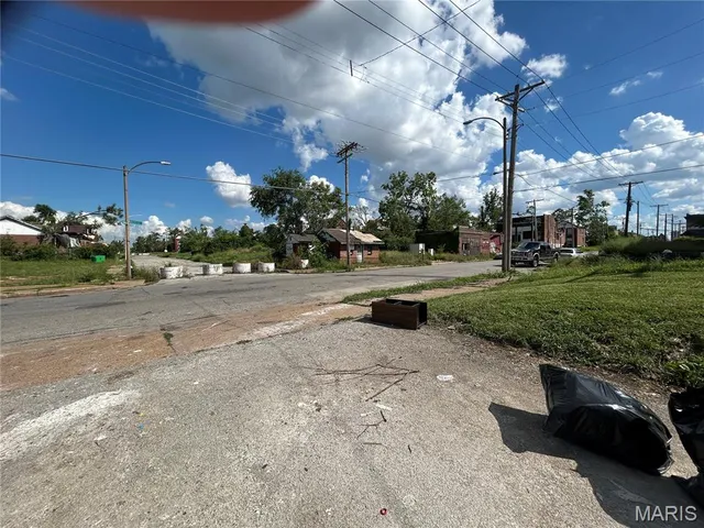 $55,000 | 1929 Marcus Avenue, St. Louis, MO 63113