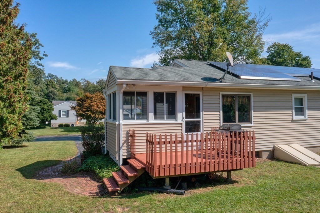 50 Albee Street Springfield, MA 01129 - Photo 27 of 33