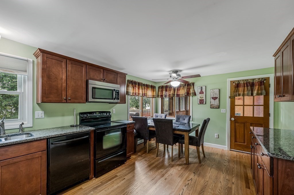 50 Albee Street Springfield, MA 01129 - Photo 10 of 33