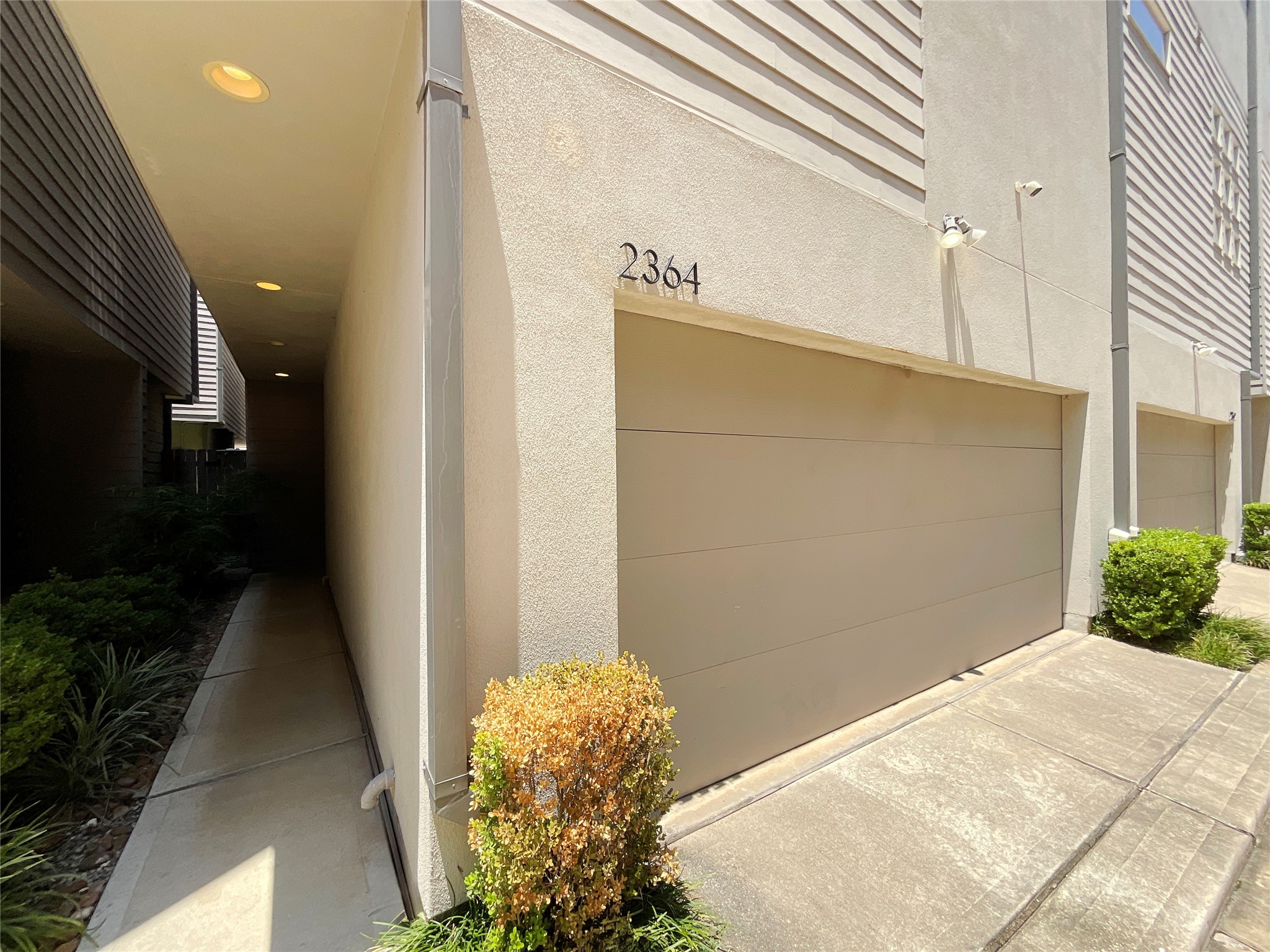 2364 Commerce Street Houston, TX 77003 - Photo 2 of 40