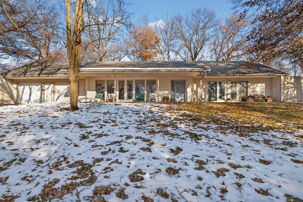 3724 North Perrin Road Independence, MO 64058 - Photo 2 of 50