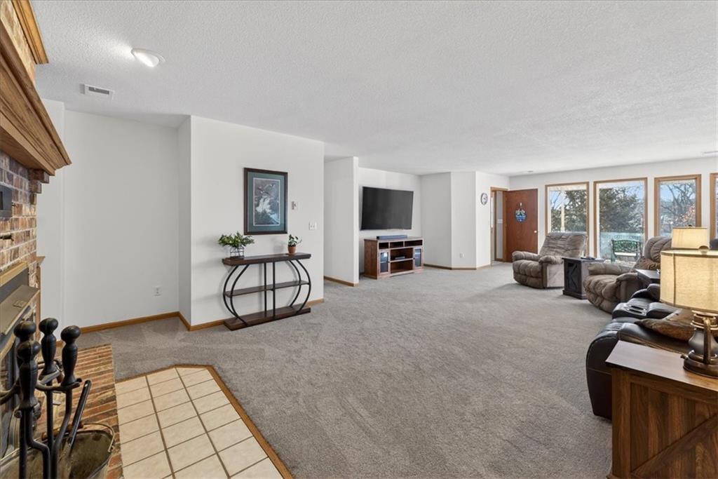 3724 North Perrin Road Independence, MO 64058 - Photo 6 of 50