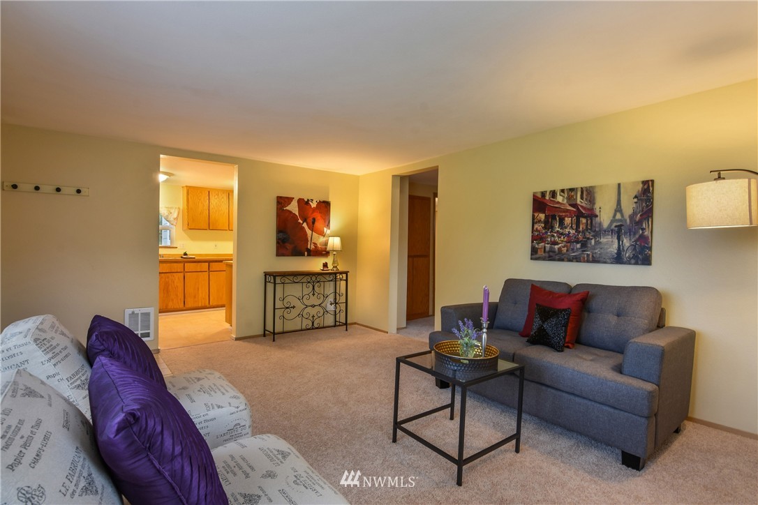 6408 Cady Road Everett, WA 98203 - Photo 9 of 22