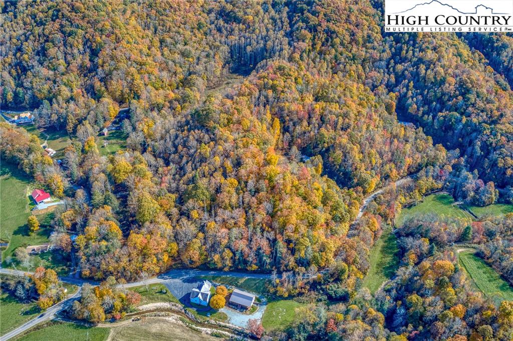 2518 Beaver Dam Road Vilas, NC 28692 - Photo 11 of 18 Gallery Image 11