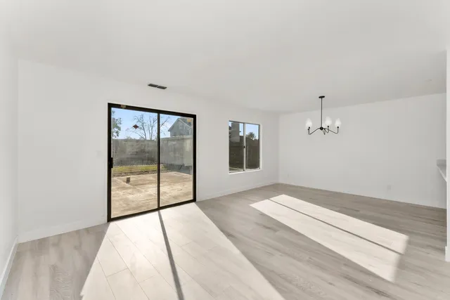 $499,000 | 366 Main Avenue, Sacramento, CA 95838