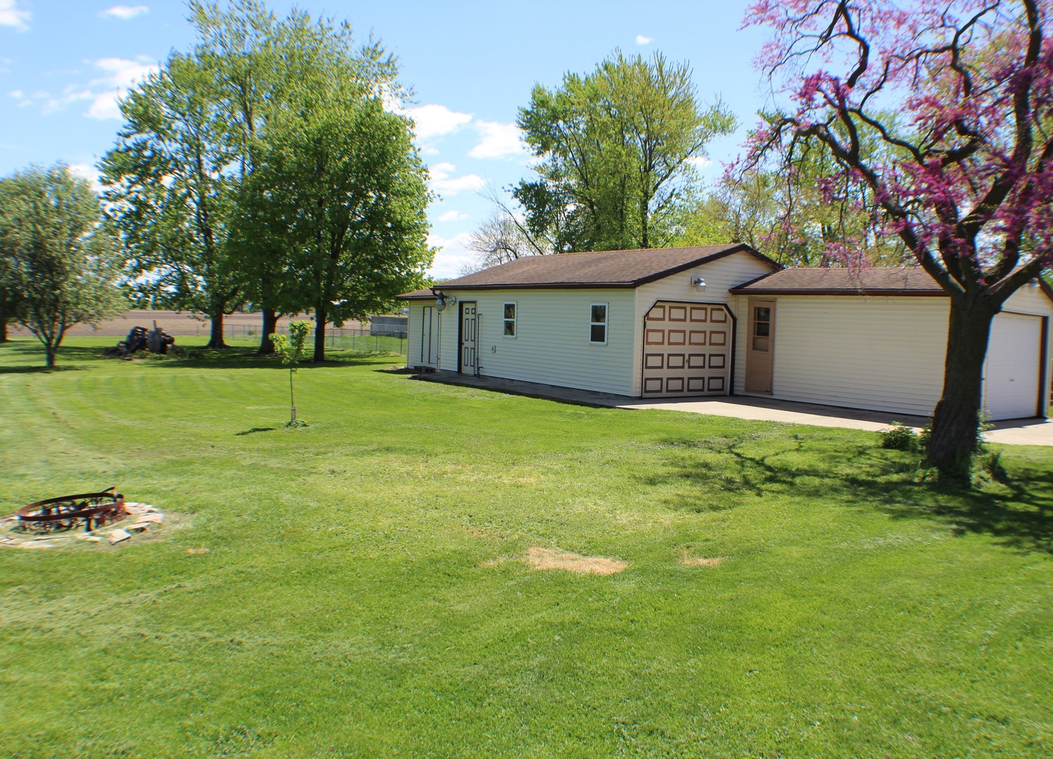 143 North 5000w Road Kankakee, IL 60901 - Photo 17 of 19