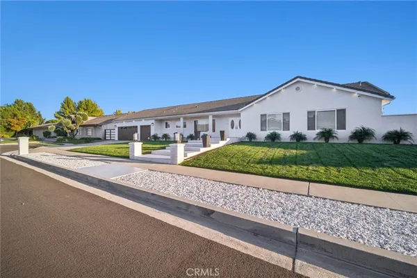 $1,795,000 | 17158 Citronia Street, Northridge, CA 91325