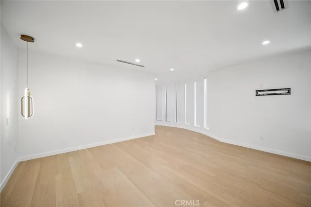 $1,795,000 | 17158 Citronia Street, Northridge, CA 91325