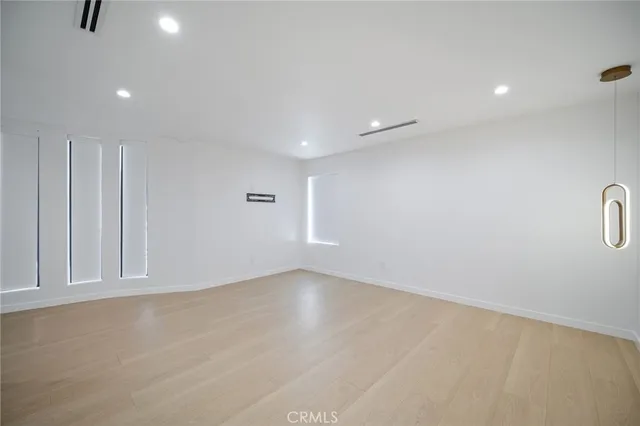 $1,795,000 | 17158 Citronia Street, Northridge, CA 91325