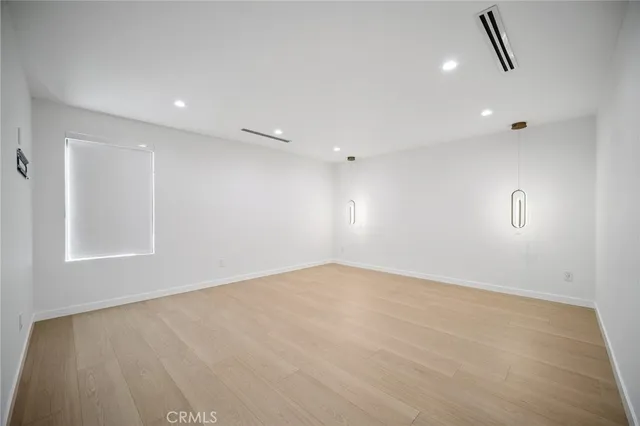 $1,795,000 | 17158 Citronia Street, Northridge, CA 91325