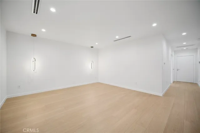 $1,795,000 | 17158 Citronia Street, Northridge, CA 91325