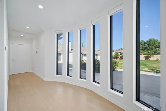 $1,795,000 | 17158 Citronia Street, Northridge, CA 91325