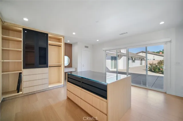 $1,795,000 | 17158 Citronia Street, Northridge, CA 91325