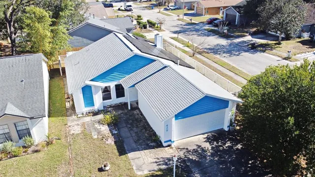 a house view with a outdoor space