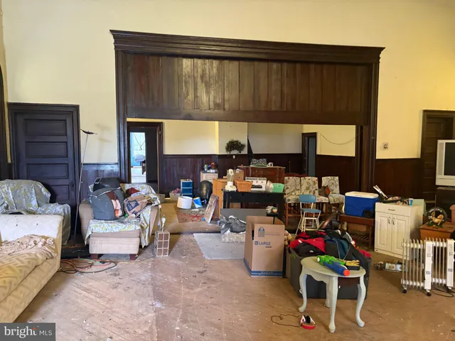 $225,000 | 309 South Main Street, Hurlock, MD 21643