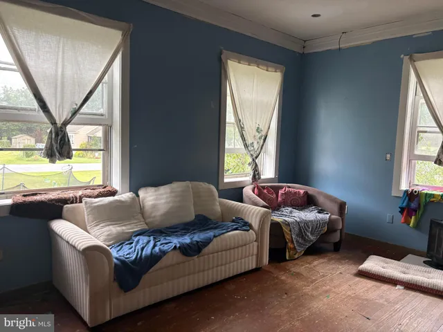 $225,000 | 309 South Main Street, Hurlock, MD 21643