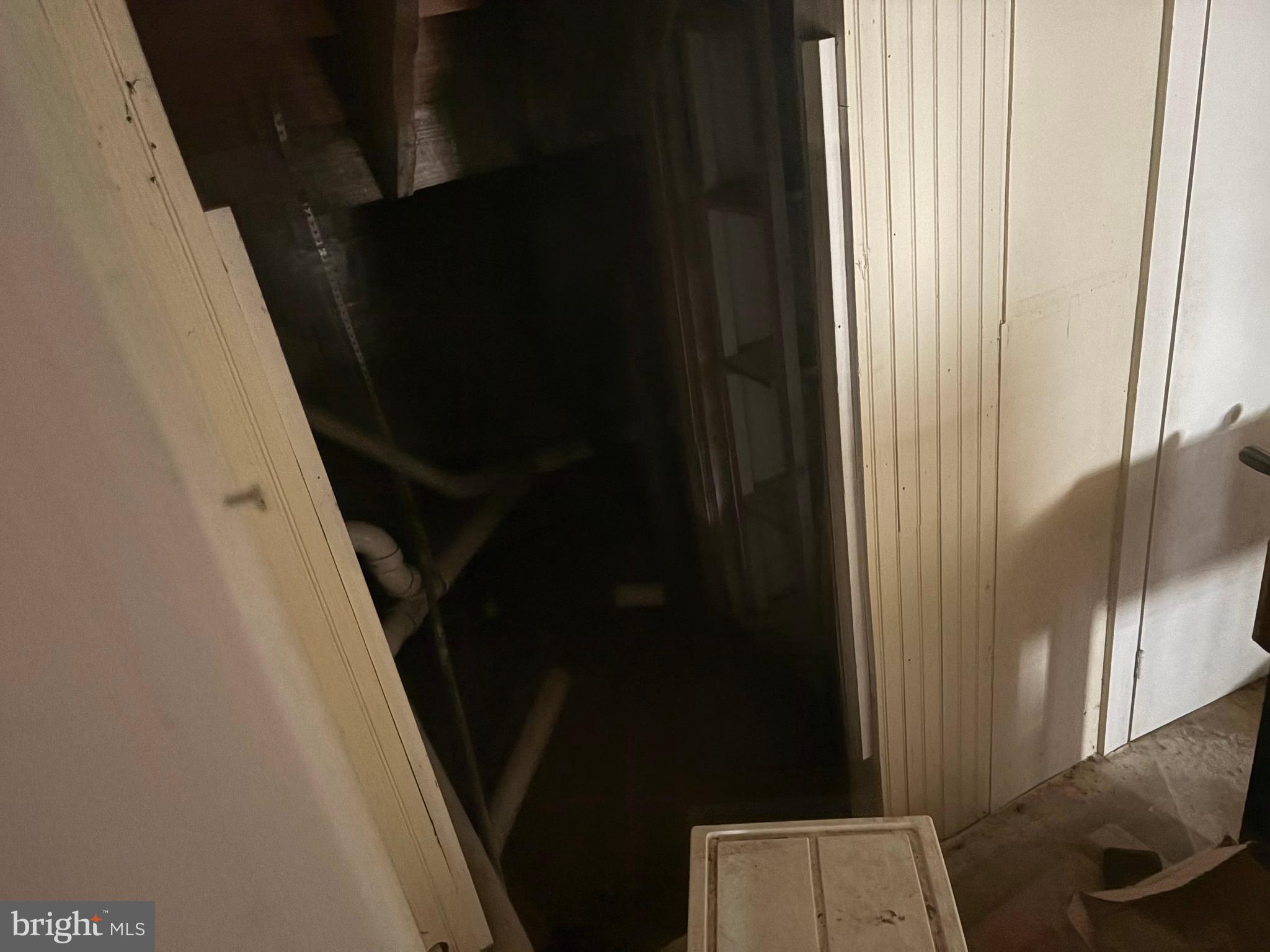 309 South Main Street Hurlock, MD 21643 - Photo 36 of 53 a view of stairs