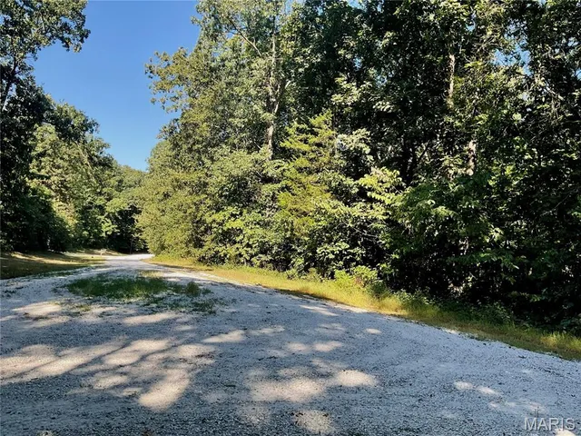 $65,000 | 25 Turkey Run Drive, Hawk Point, MO 63349