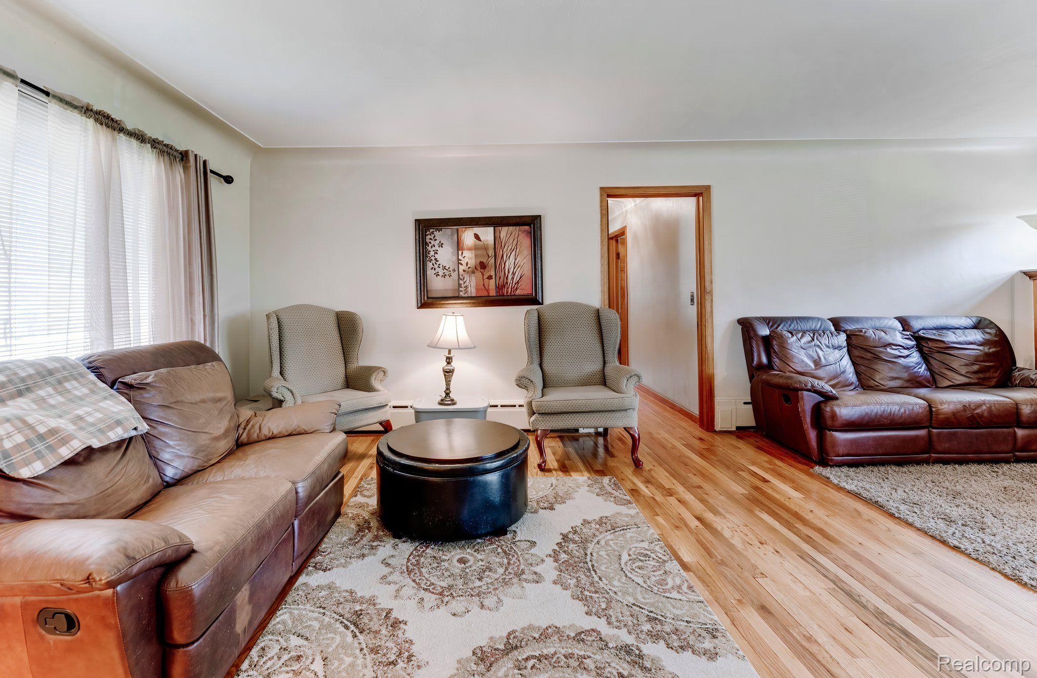 8050 Racine Road Warren, MI 48093 - Photo 5 of 28 Gallery Image 5