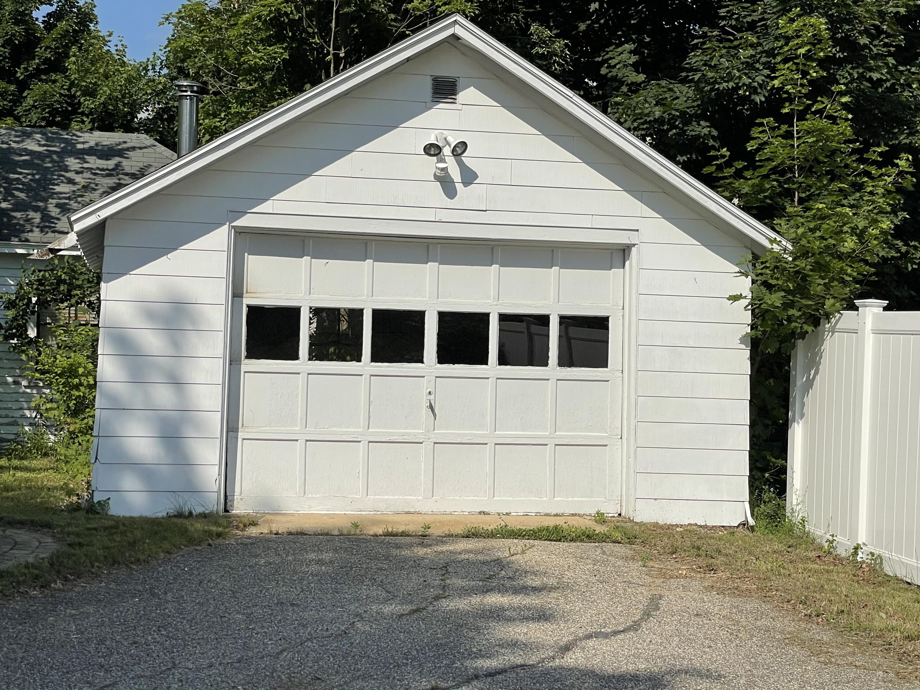 28 Twombley Road Sanford, ME 04073 - Photo 8 of 24 IMG_9584