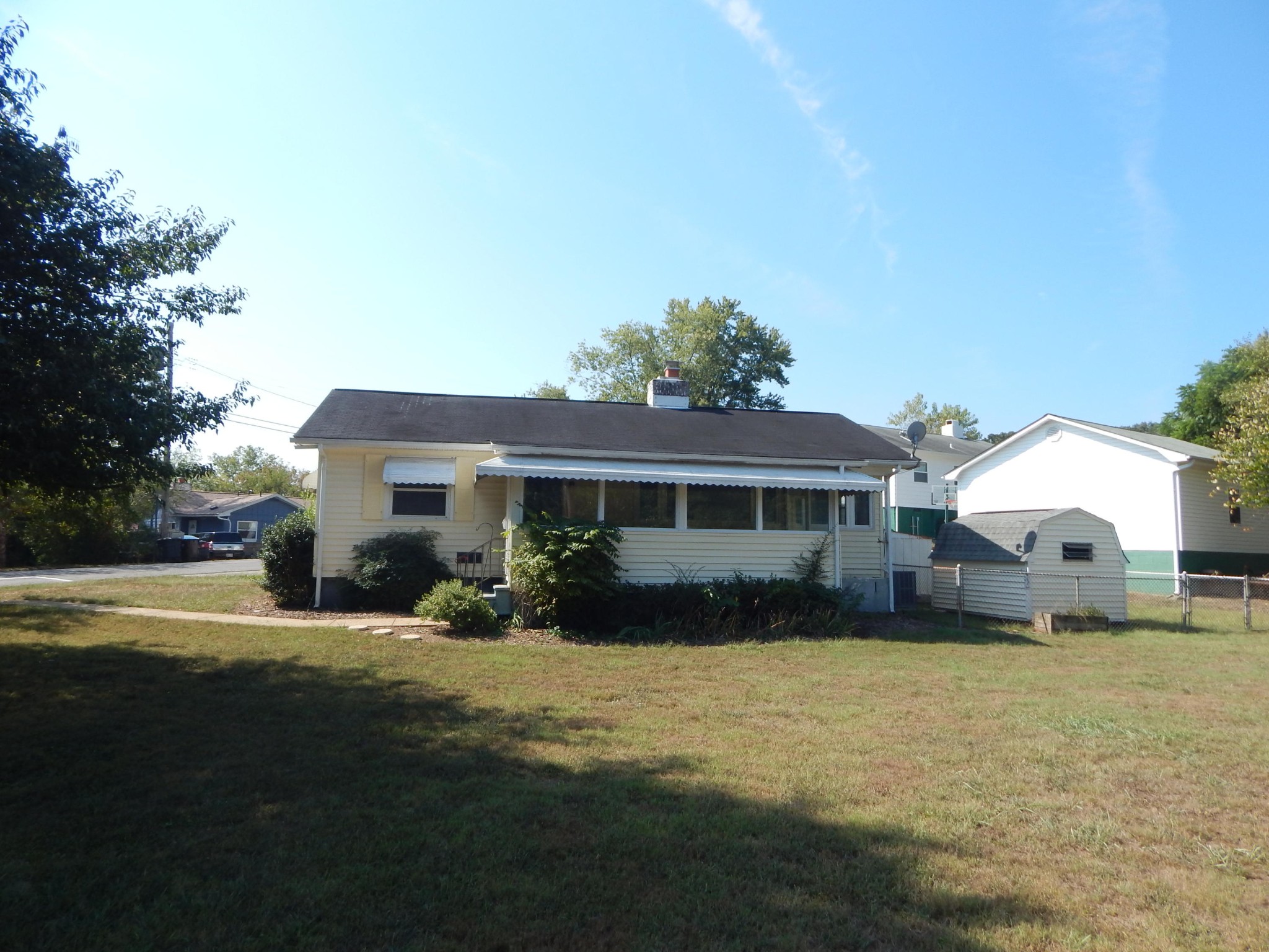 100 Thayer Lane Oak Ridge, TN 37830 - Photo 1 of 23 Gallery Image 1