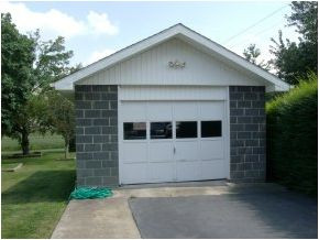 502 Hurricane Road Northeast, Unit 1 Wise, VA 24293 - Photo 4 of 9 Garage